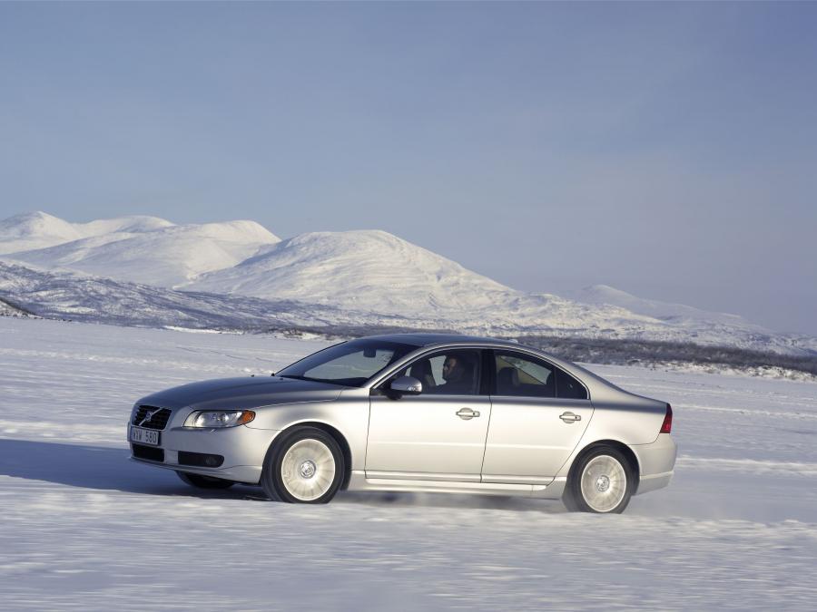  Volvo S80 2006 года  (фото 91 из 160)